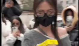 娱乐吃瓜爆料都是真的吗,吃瓜爆料，真相与谣言的交织