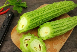 很火的吃瓜爆料,揭秘明星背后的惊人真相